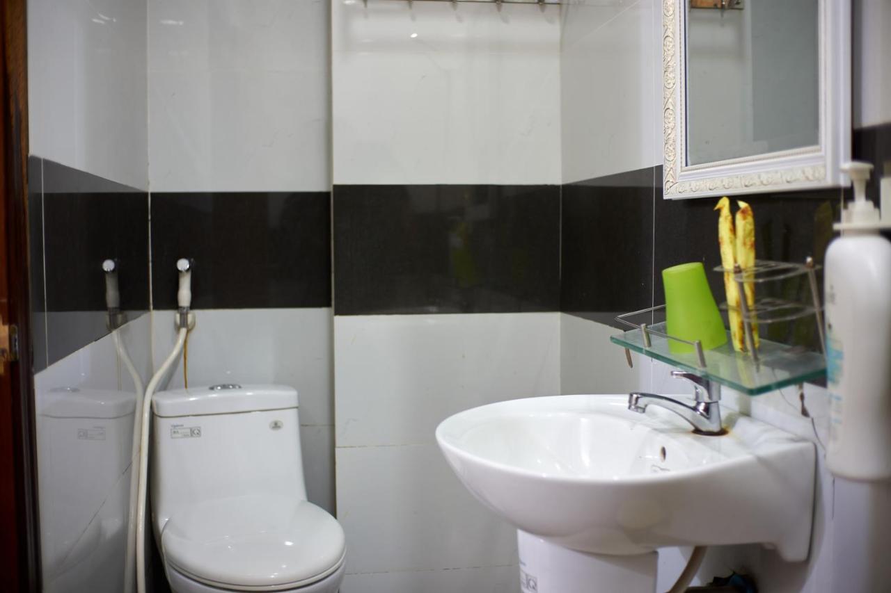 Hoa Anh Dao 2 Hotel Thuan An Екстер'єр фото