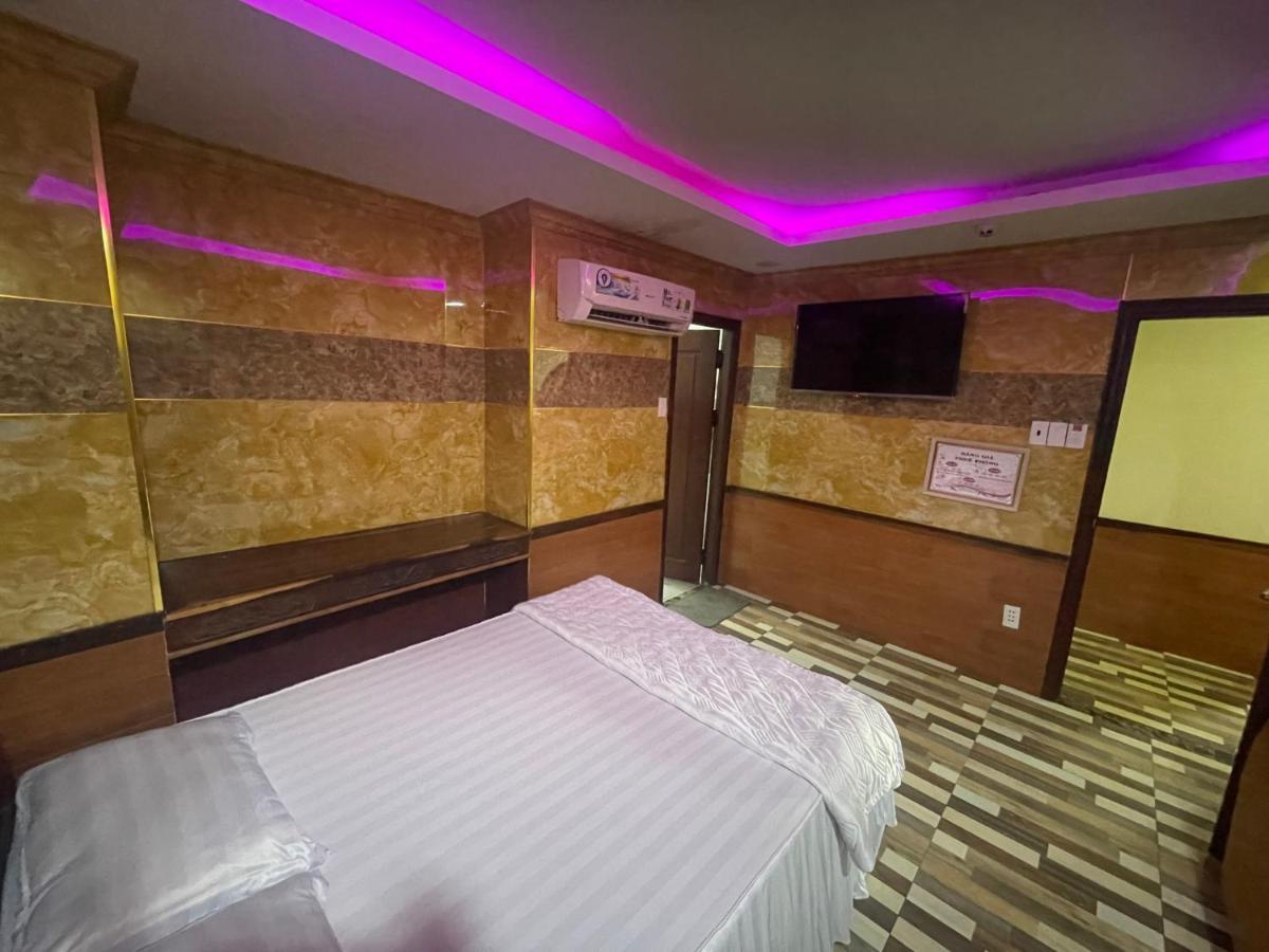 Hoa Anh Dao 2 Hotel Thuan An Екстер'єр фото