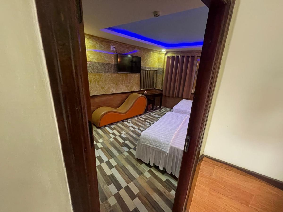 Hoa Anh Dao 2 Hotel Thuan An Екстер'єр фото